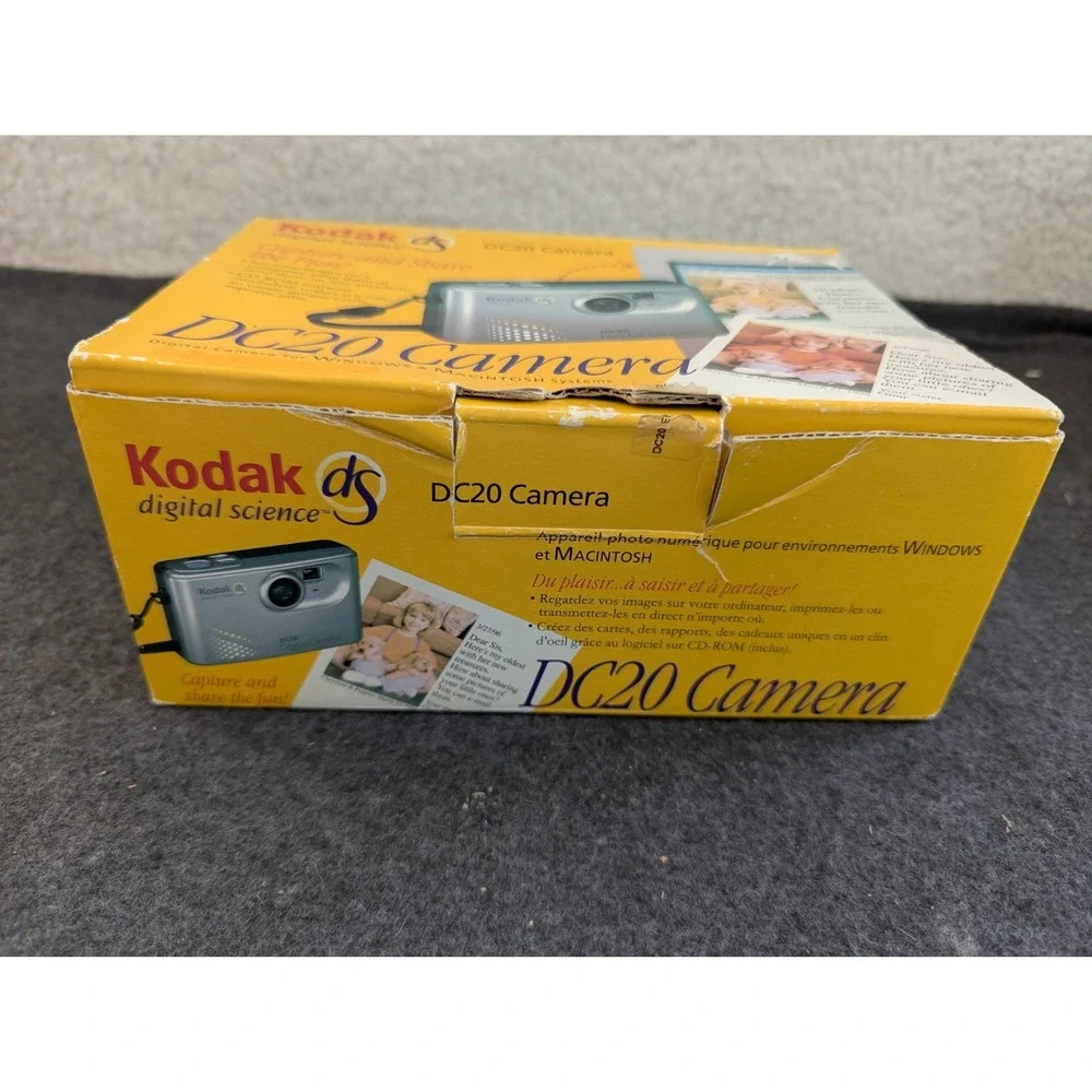 Kodak DC DC20 0.2 MP Digital Camera - Silver Complete Not Testested‎